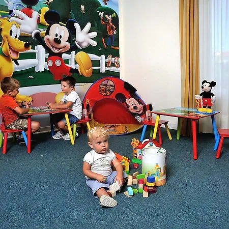 Hotell Raffy Family & Bike