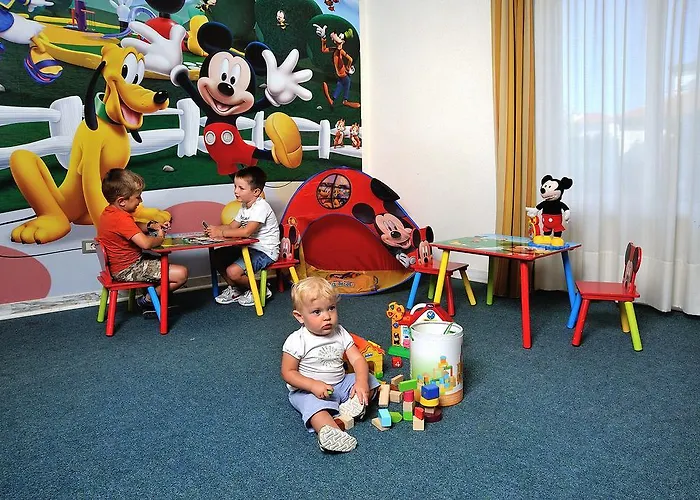 Hotel Raffy Family & Bike