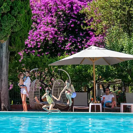 Raffy Family & Bike Hotel Diano Marina