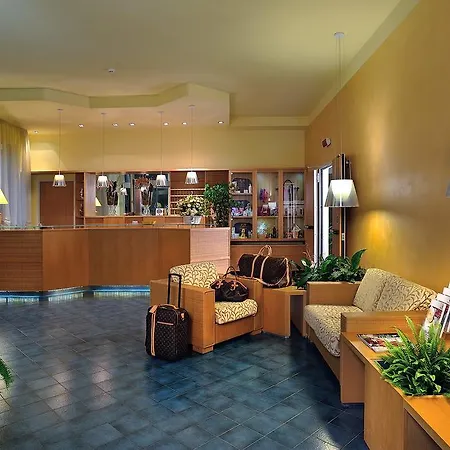 Raffy Family & Bike 3*