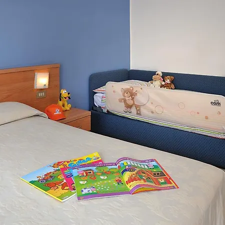 Raffy Family & Bike Hotel 3*